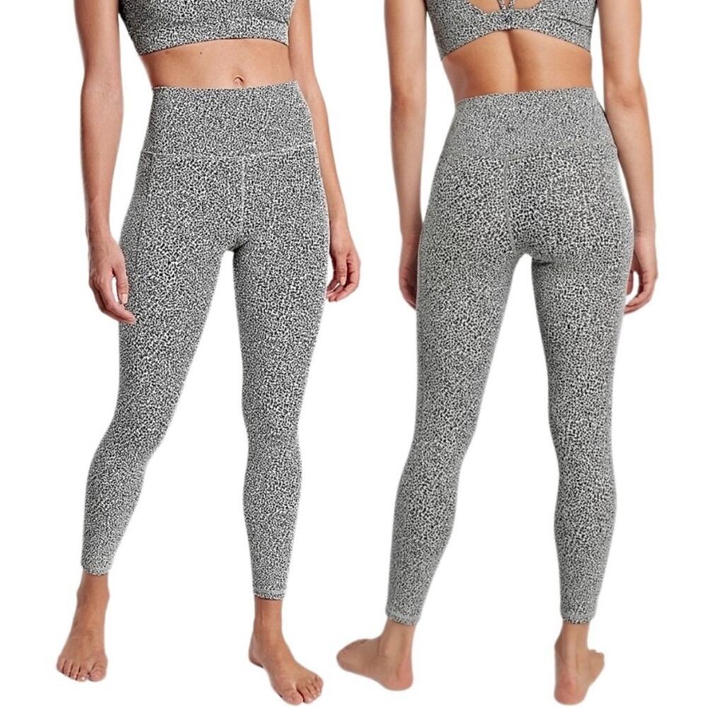 ATHLETA White Black‎ Salutation Stash II Pocket Textured 7/8 Tight Leggings Sz S